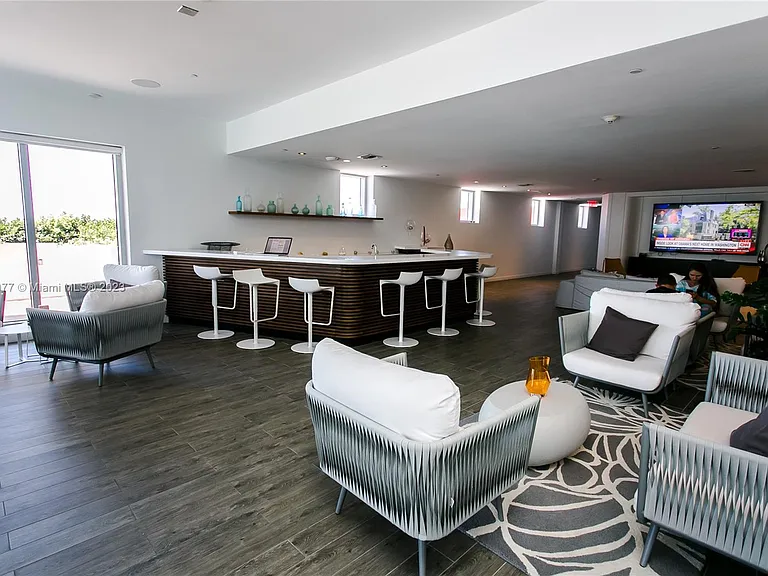 2602 E Hallandale Beach Blvd #R310 — Photo 8