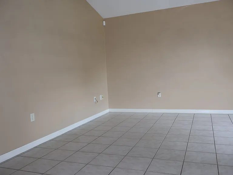 3311 W Marcum St — Photo 11