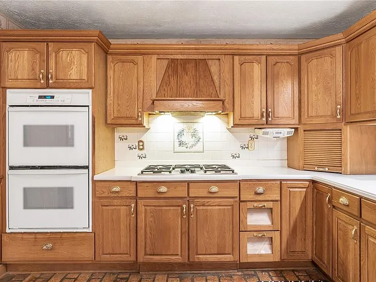 131 Arrowood Ln — Photo 8