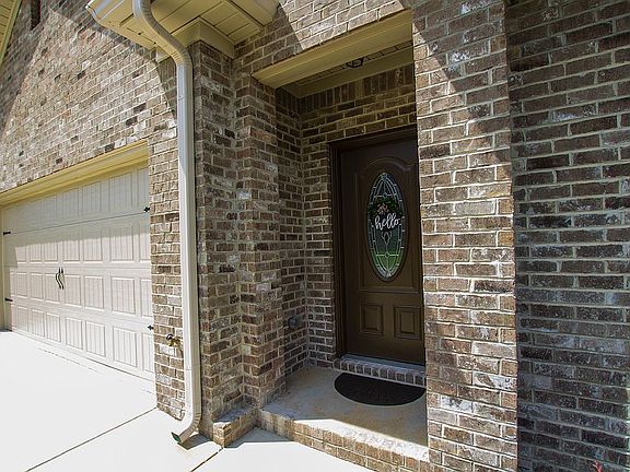 5th image of 4695 Easton Dr