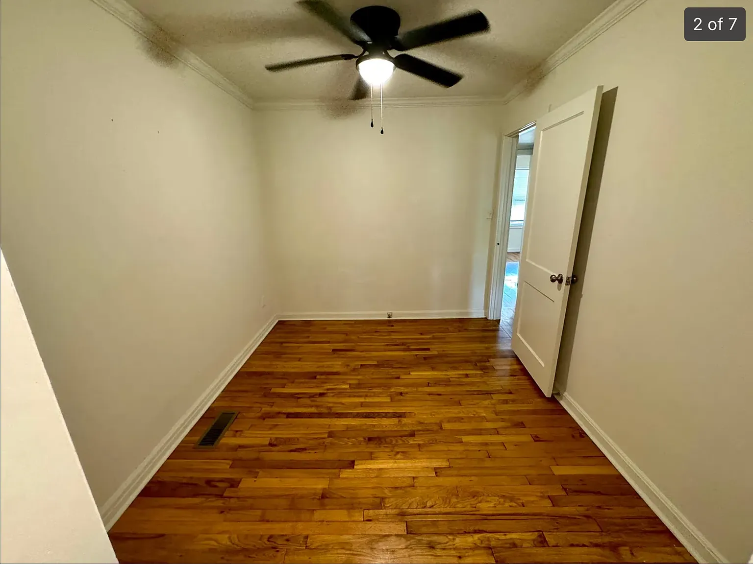 3 bed, 1126 sqft, $1,450 — Photo 2
