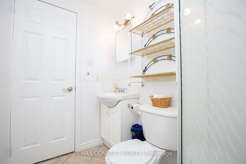Toronto House for rent - 2 Bedrooms — photo 13