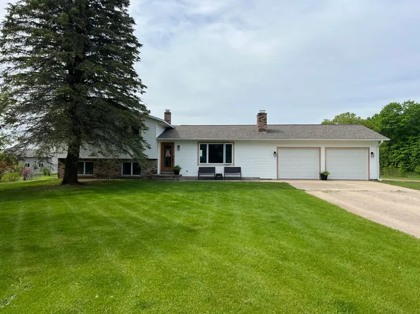 927 S Summitview Dr, Gaylord, MI 49735