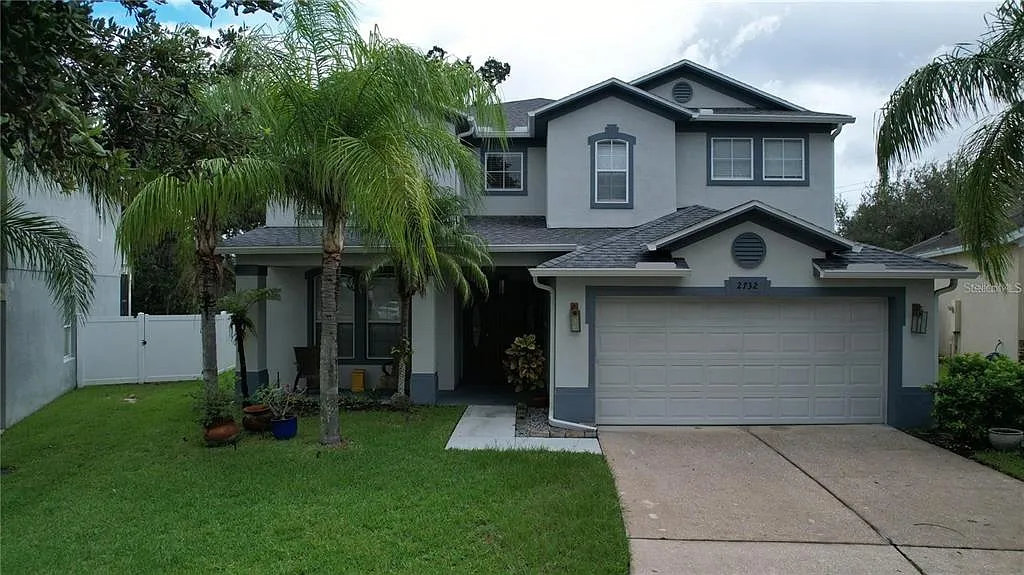 5 bed, 3.0 bath, 3279 sqft, $3,990 — Photo 1