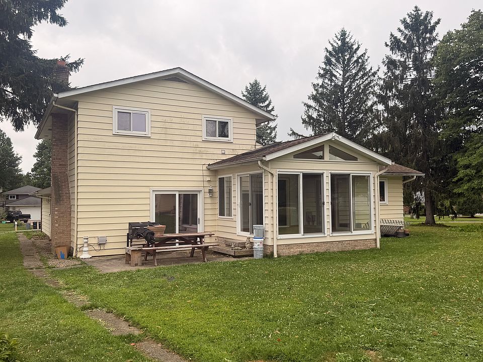 2nd image of 3252 Reckman Ct