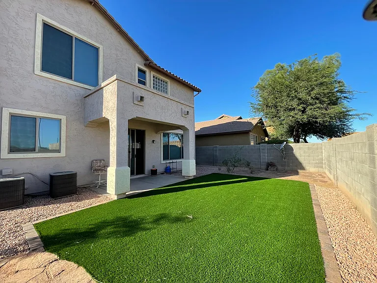 4120 E Torrey Pines Ln — Photo 29