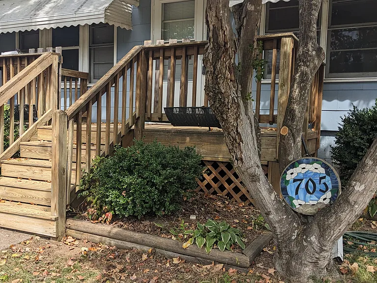 705 New Rd — Photo 4