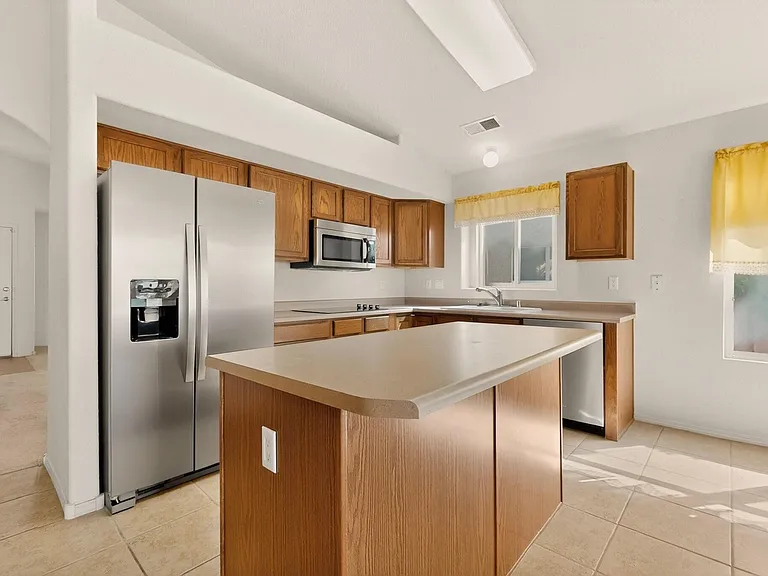 10144 Calle Chulita NW — Photo 20