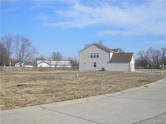 4th image of 988 Brookfield Chase Ct