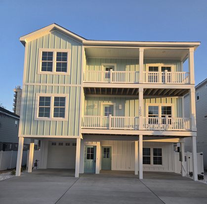 1005 Perrin Dr., North Myrtle Beach, SC 29582