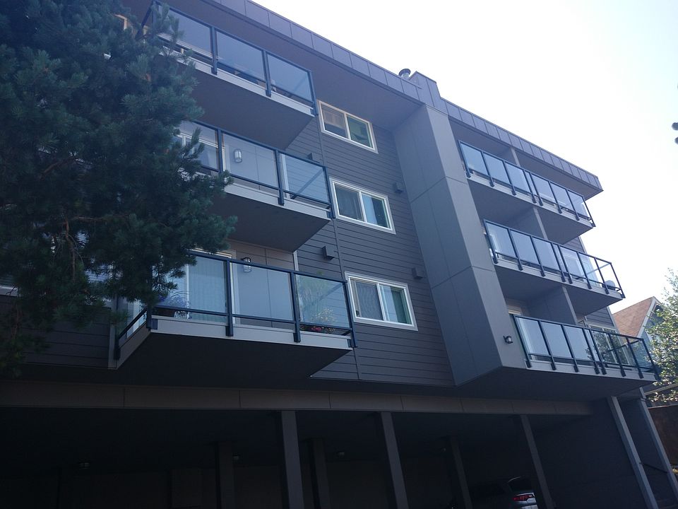 2nd image of 2034 14th Ave W APT 105