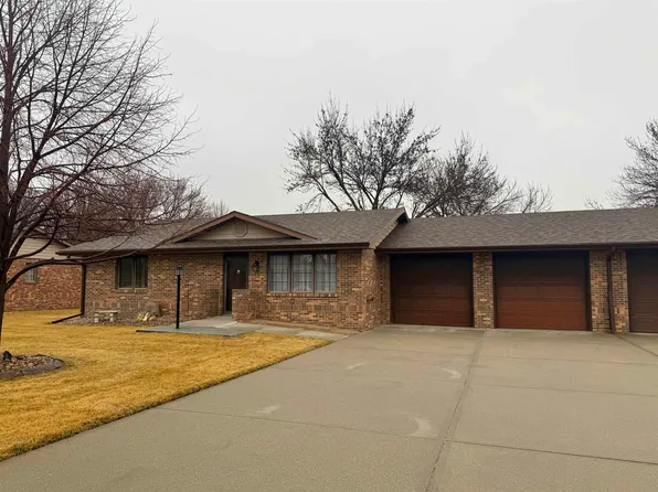 1514 E 44th St, Kearney, NE 68847