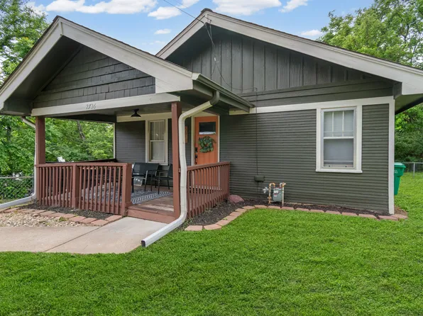 2736 S 18th St, Kansas City, KS 66106