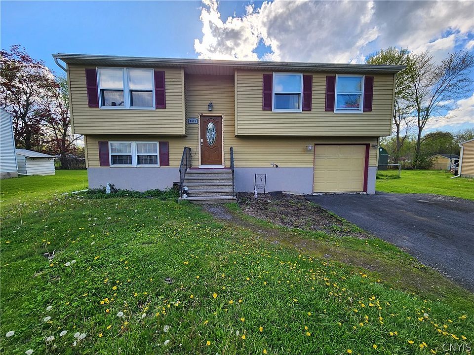 1st image of 8085 Thurston Dr