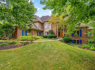 5510 Pine Oak Ct, Fort Wayne, IN 46835