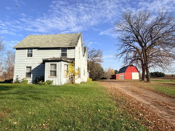 4349 Canary Rd, Grasston, MN 55030