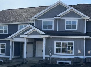 4647 Bellflower Dr #5, Deforest, WI 53532