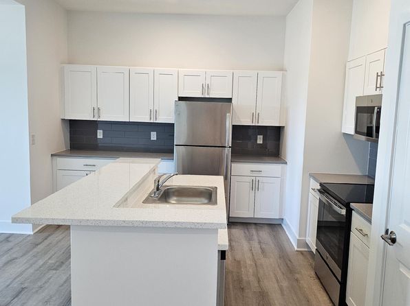 214 Pier 1 Rd #52C22C3F5