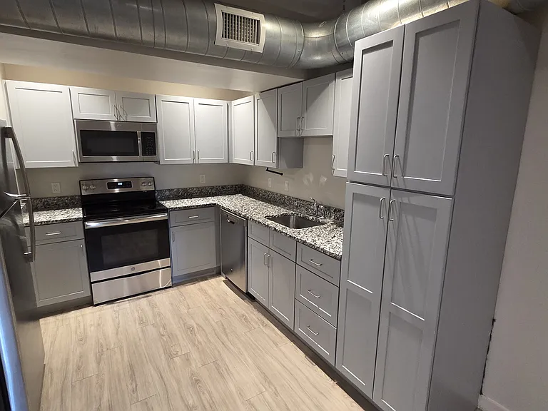 127 Guild St #105 — Photo 6