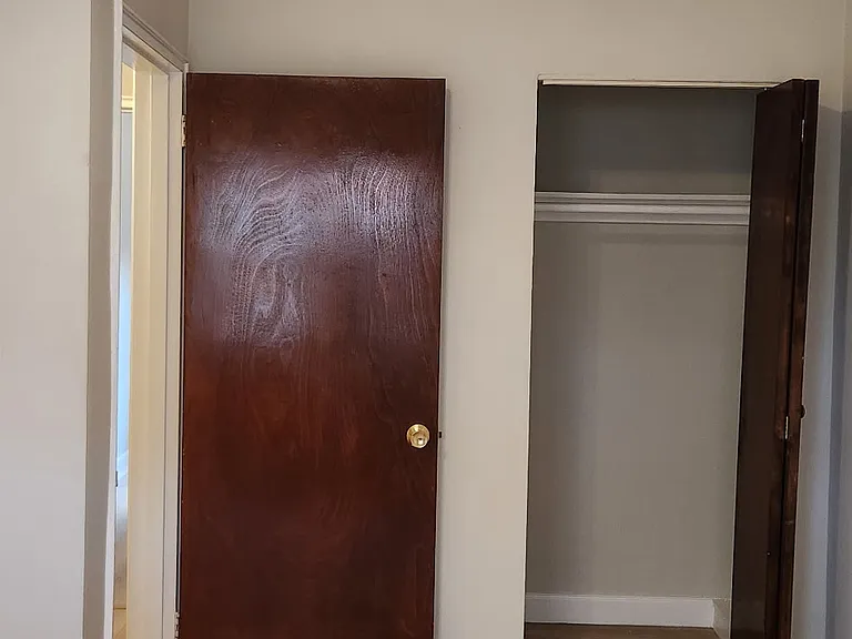 84 Sutherland Rd #6 — Photo 11