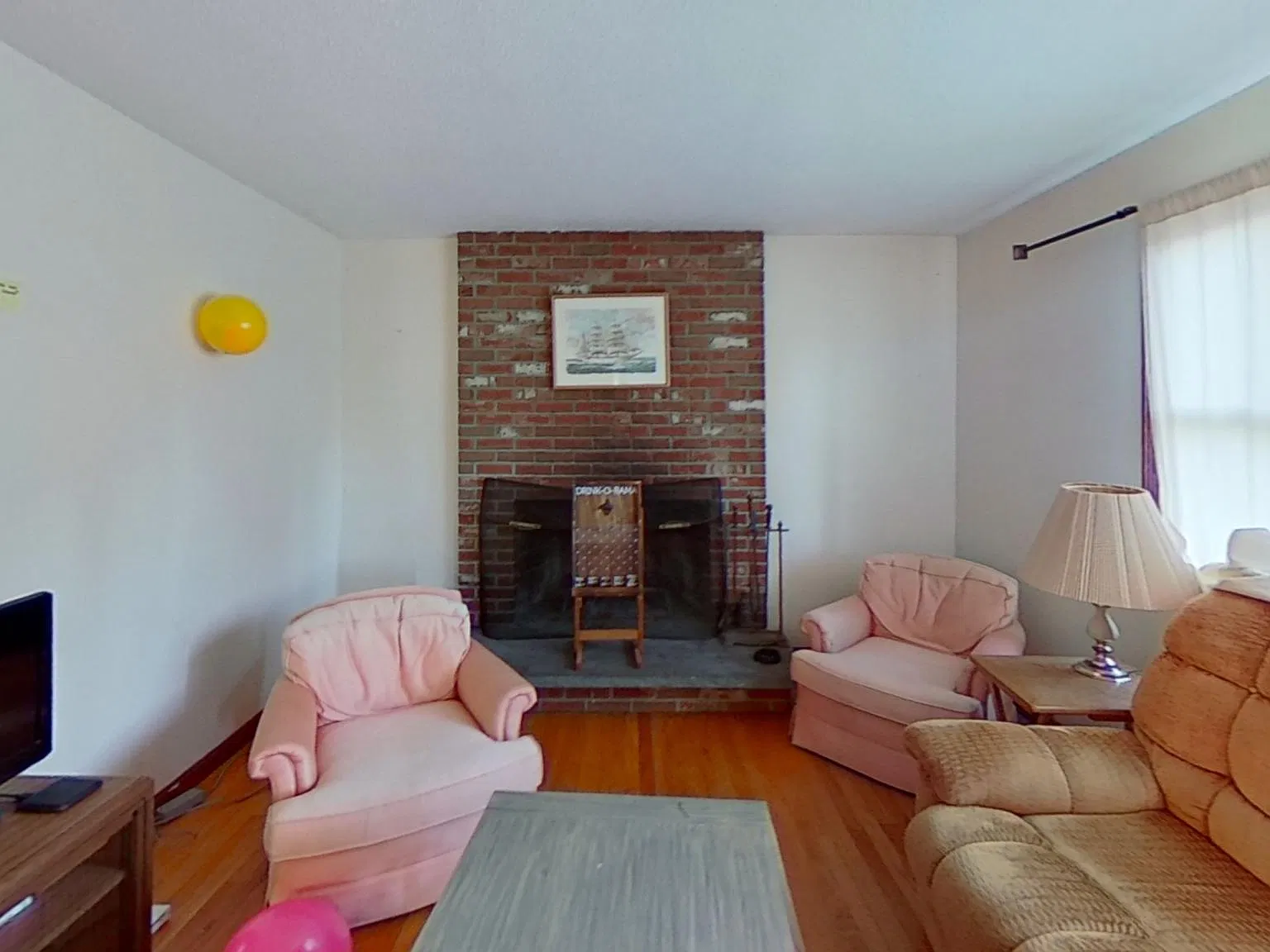 4 bed, $4,000 — Photo 4
