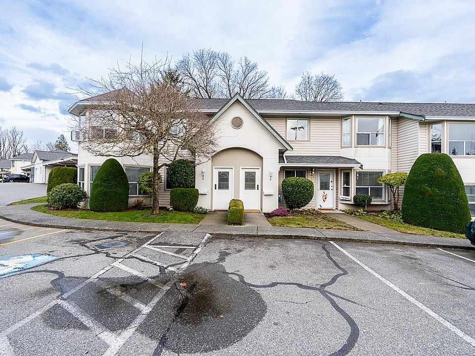 1st image of 3380 Gladwin Rd #30