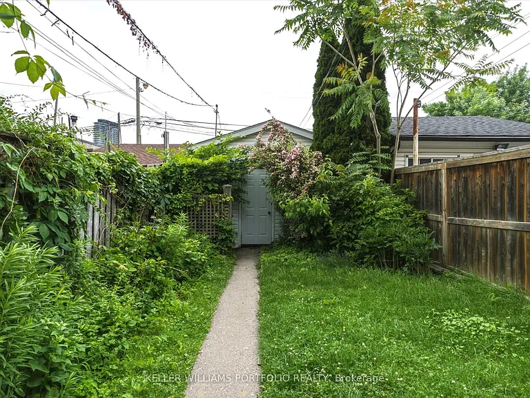 364 Westmoreland Ave N — Photo 49