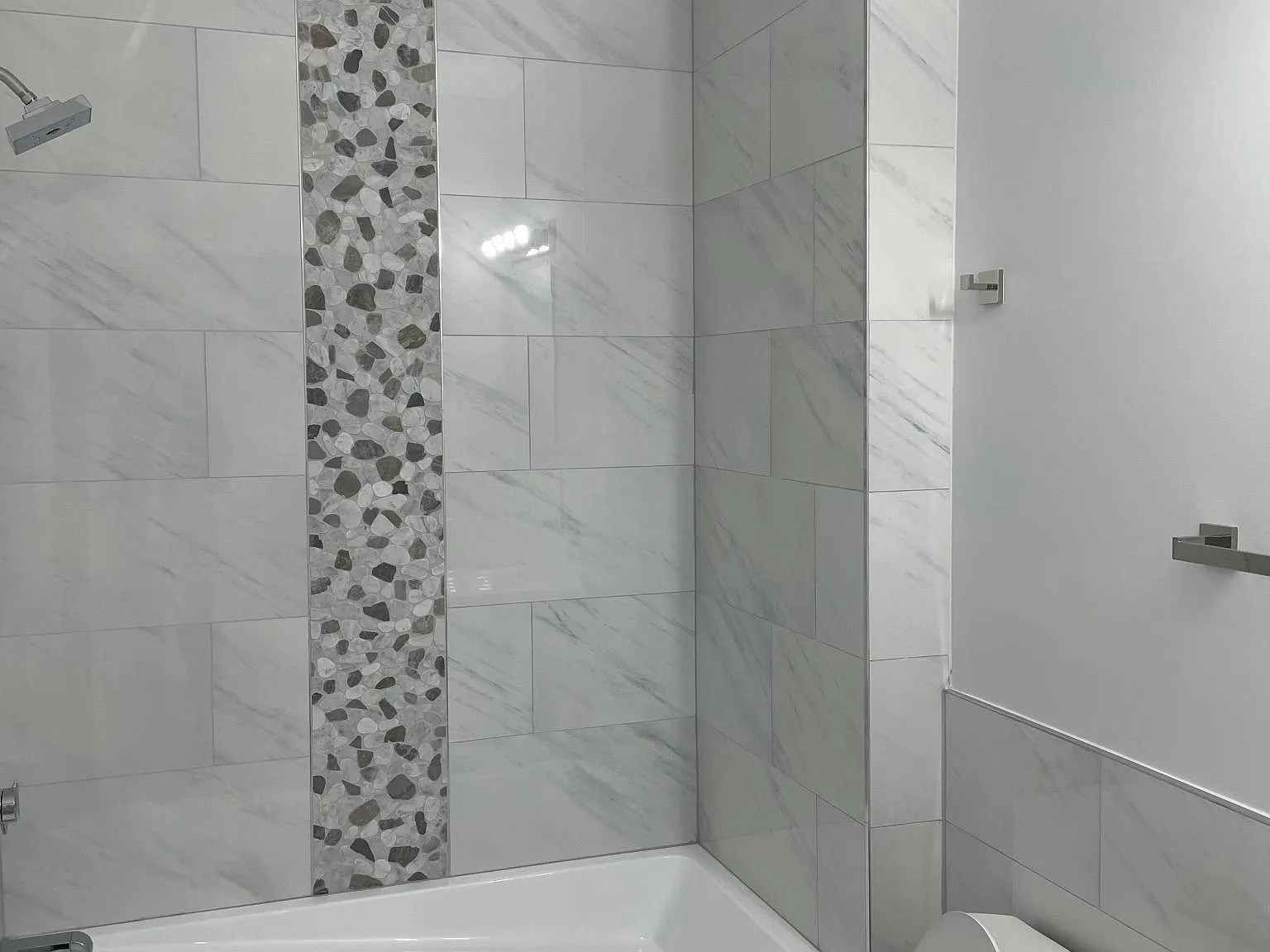 2 bed, $1,854 — Photo 4