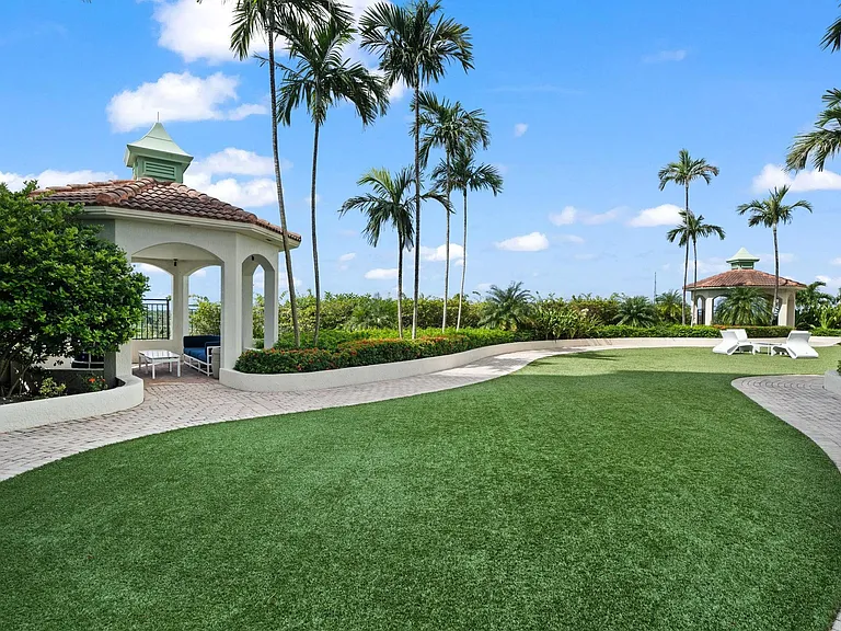 610 W Las Olas Blvd #1016N — Photo 43