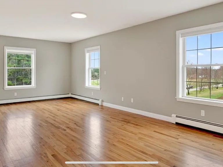 34 Maurice Way — Photo 15