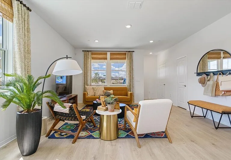2513 Caleb Asher Loop — Photo 3