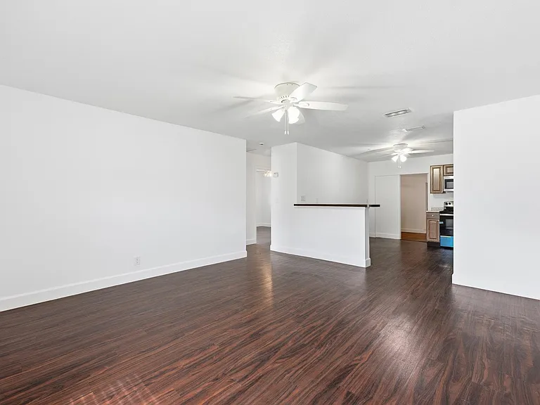 3847 E Roan Ct — Photo 8