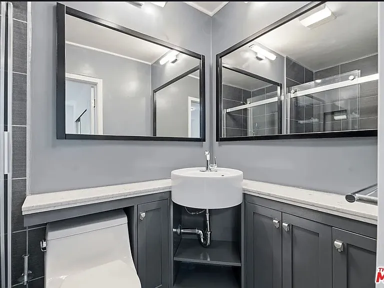 1233 N Laurel Ave #109 — Photo 7