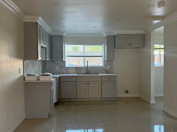 11721 Sitka St, El Monte, CA 91732
