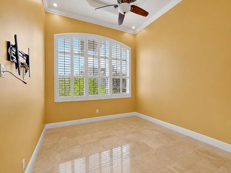 6319 C Durham Dr — Photo 24