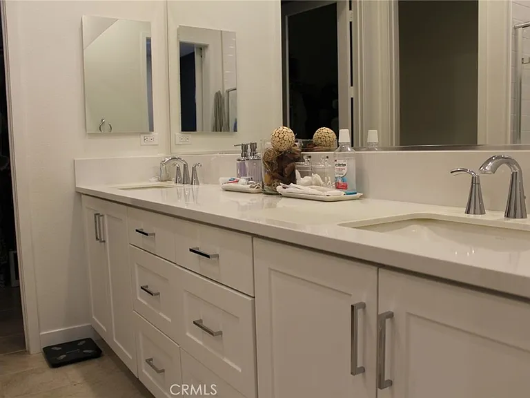 809 Sunrise Rd — Photo 14