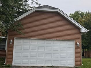 1327 Andover Dr #1327, Aurora, IL 60504