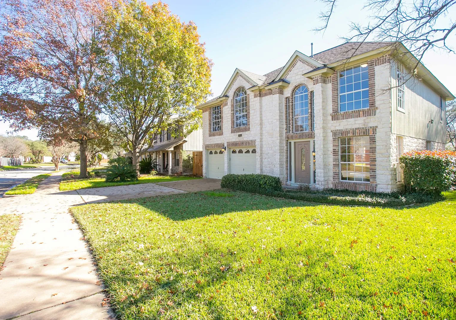 7901 Taranto Dr, Austin, TX 78729 — Photo 3