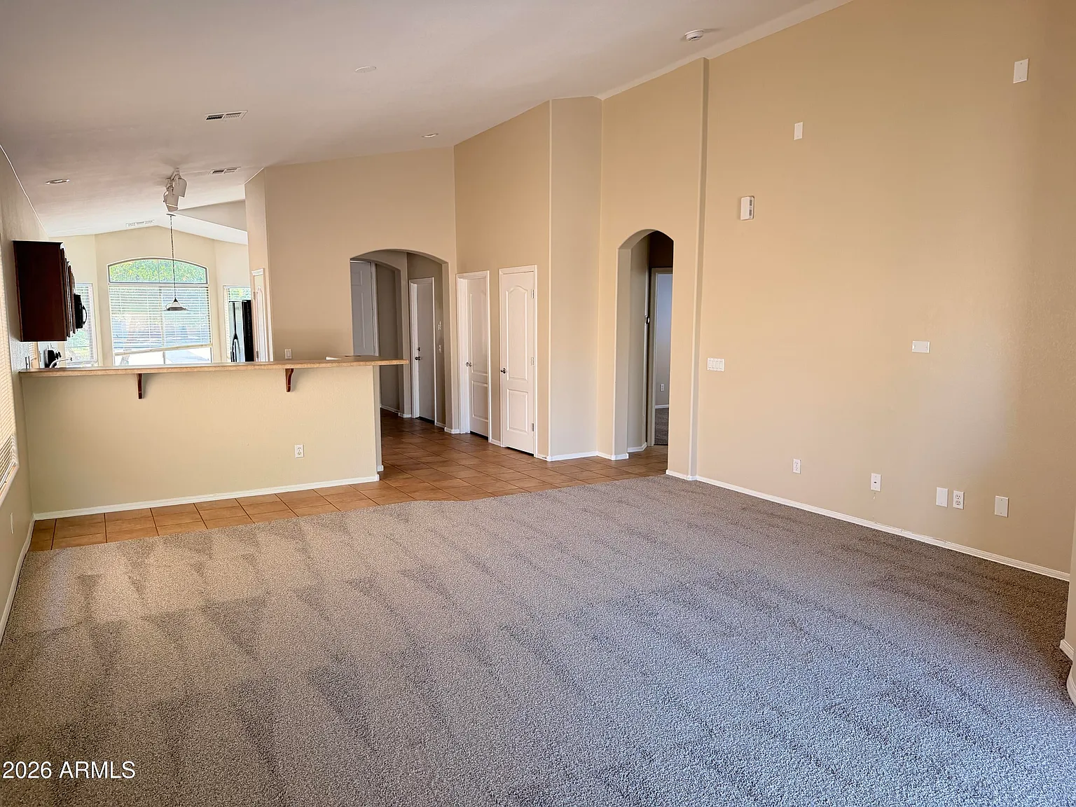 3 bed, 2.0 bath, 1600 sqft, $2,250 — Photo 3