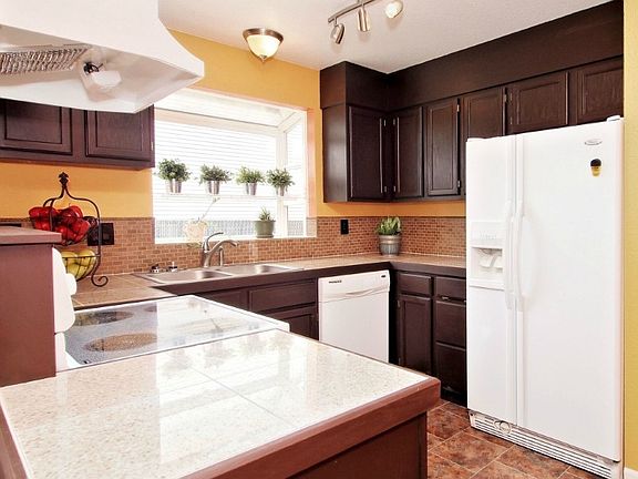 Updated kitchen with lots of counter space