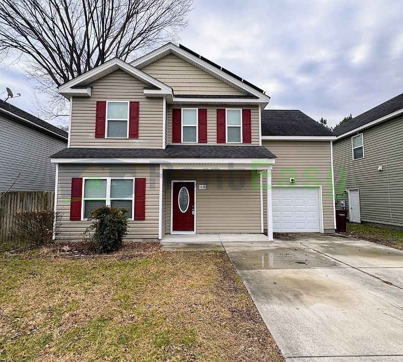 1st image of 1118 Railroad Ave