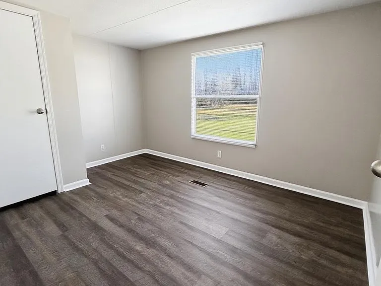 16121 Peaceful Acres Ln — Photo 6