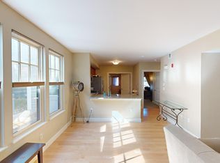 113 Crowninshield Rd, Brookline, MA 02446