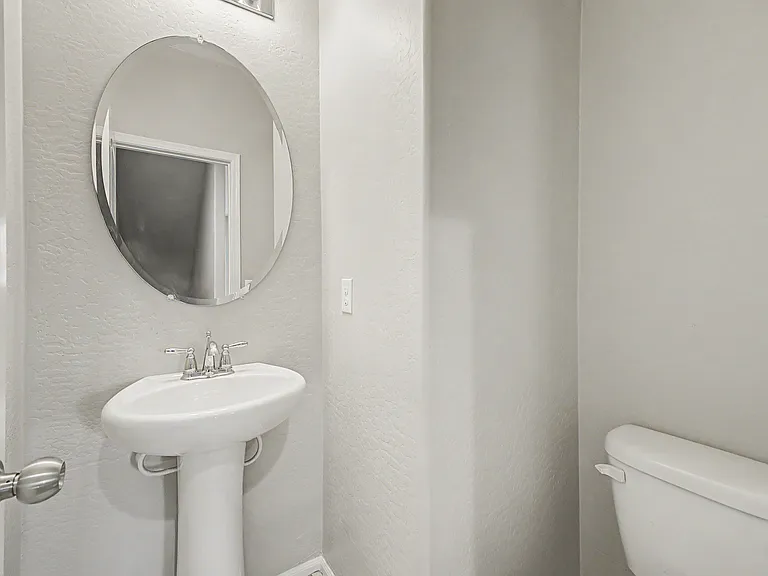 1947 N 77th Gln — Photo 13