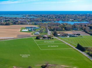 641 Deerfield Rd, Water Mill, NY 11976