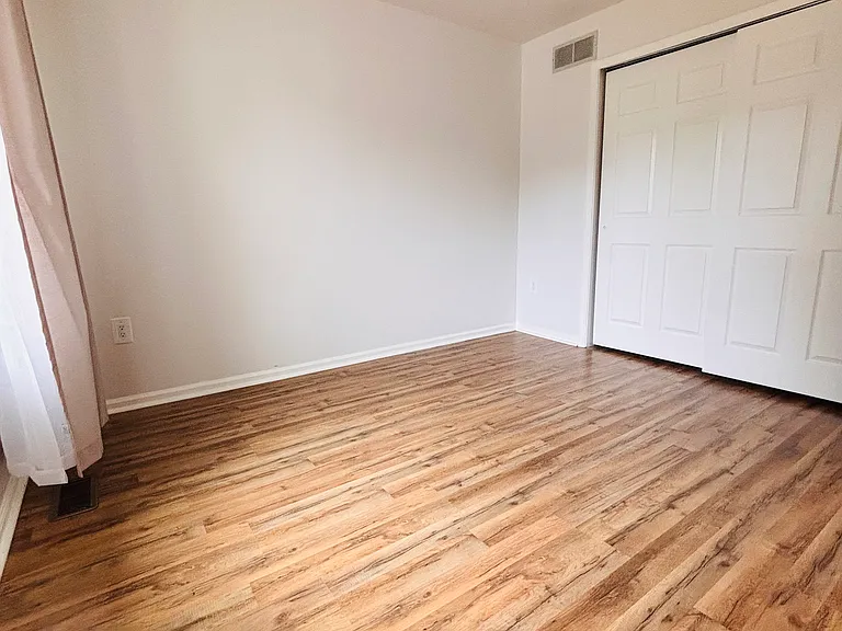 1706 McNelis Dr — Photo 14