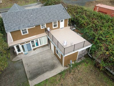 1369 Montana Ave, Coos Bay, OR, 97420