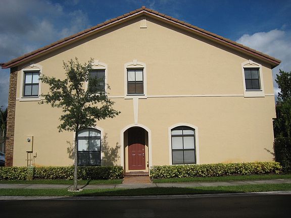 2nd image of 10368 NW 31st Ter