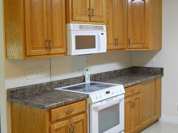 4th image of 2180 Horton Way