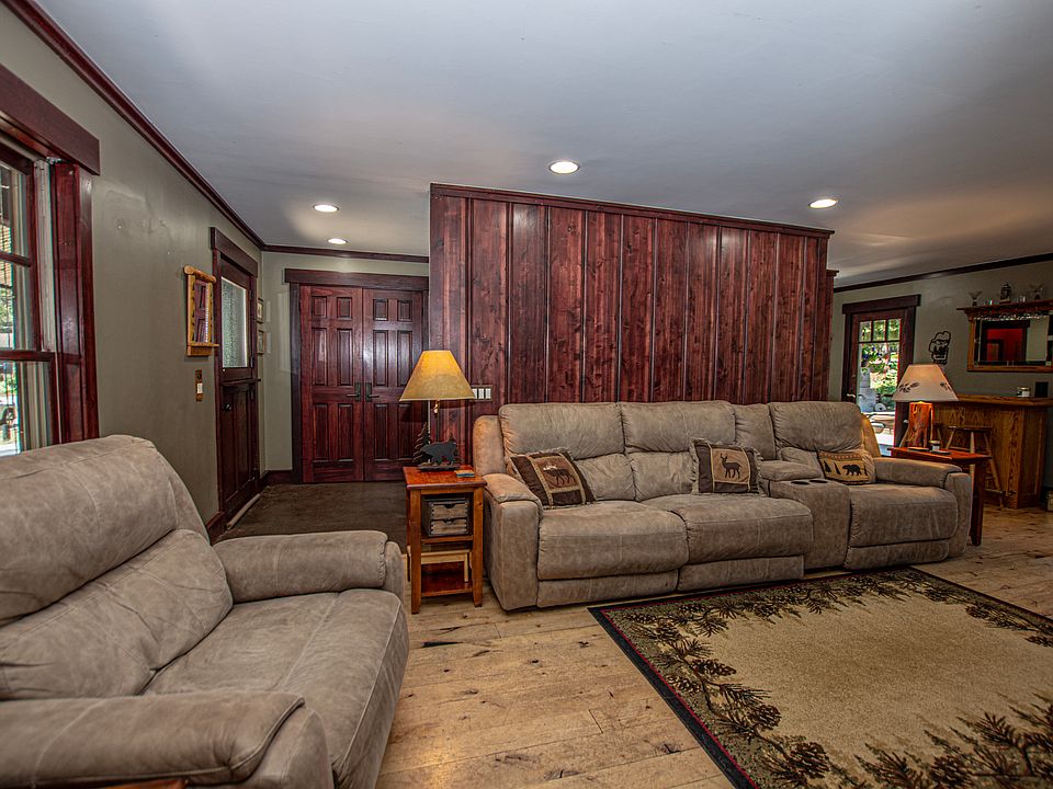 1st image of 3035 Cedarwood Dr